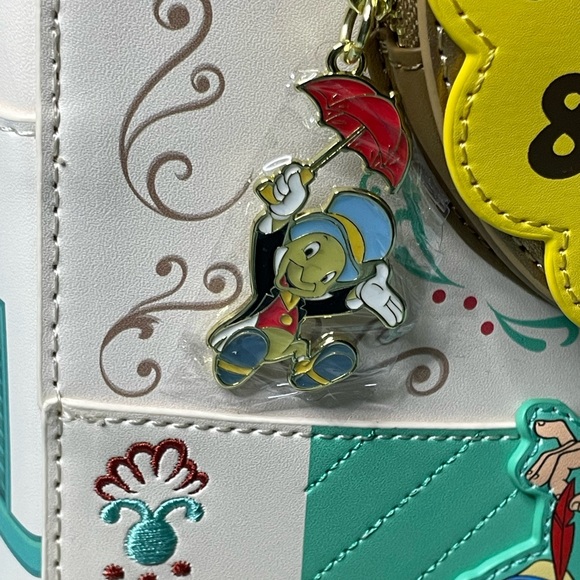 Disney x Loungefly 2023 Wondrous Convention Exclusive Pinocchio Cuckoo Clock Set - Picture 6 of 9